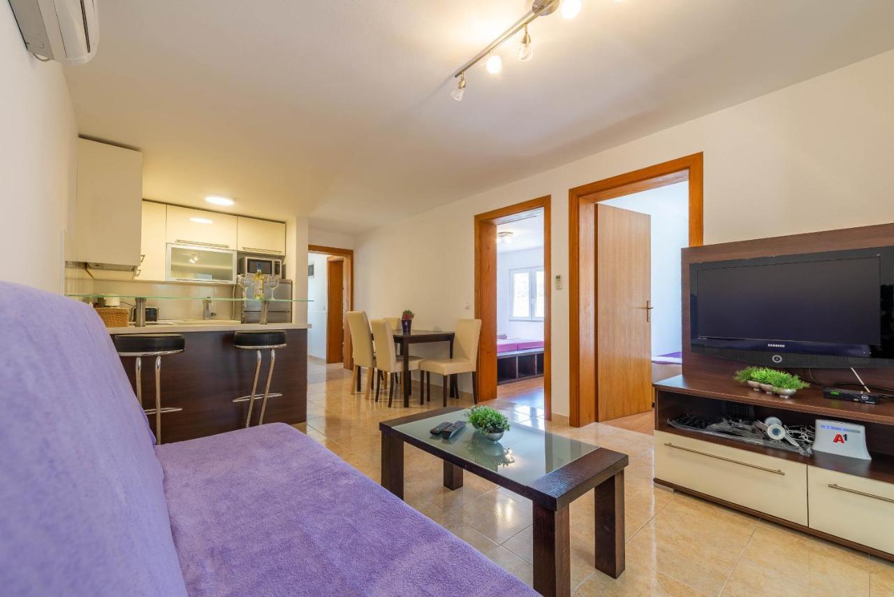 Niko Apartment Вир Екстериор снимка